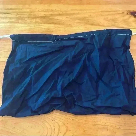 Vineyard vines drawstring bag - Picture 3 of 5